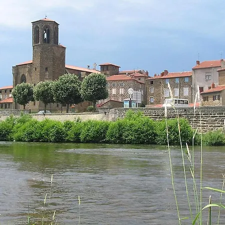 La Chalmette House Mazeyrat-d'Allier