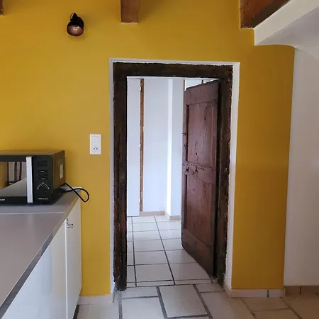 La Chalmette House * Mazeyrat-d'Allier