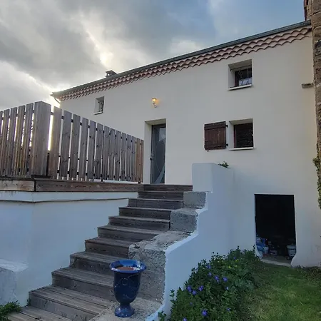 La Chalmette House *