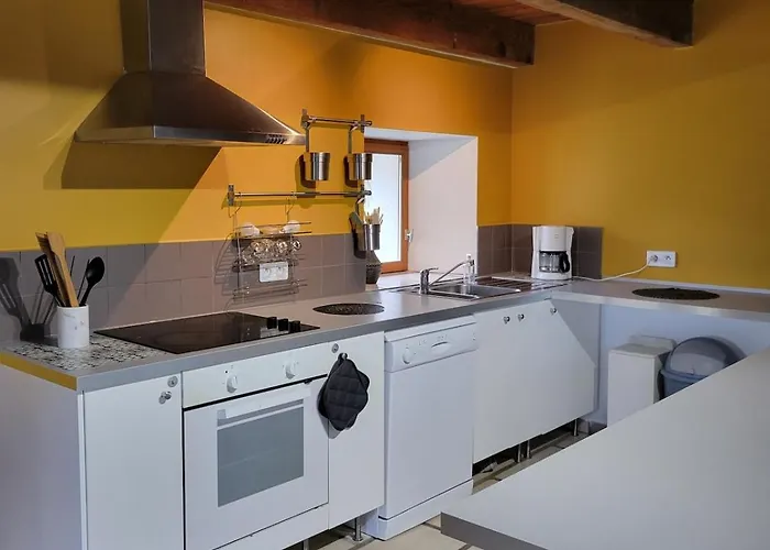 La Chalmette House Mazeyrat-d'Allier