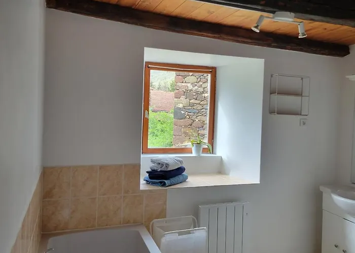 La Chalmette House بيت للعطل