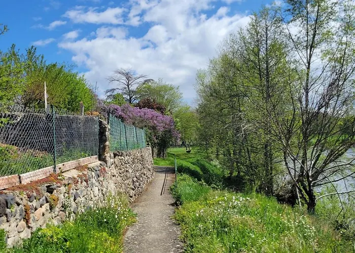 بيت للعطل La Chalmette House *